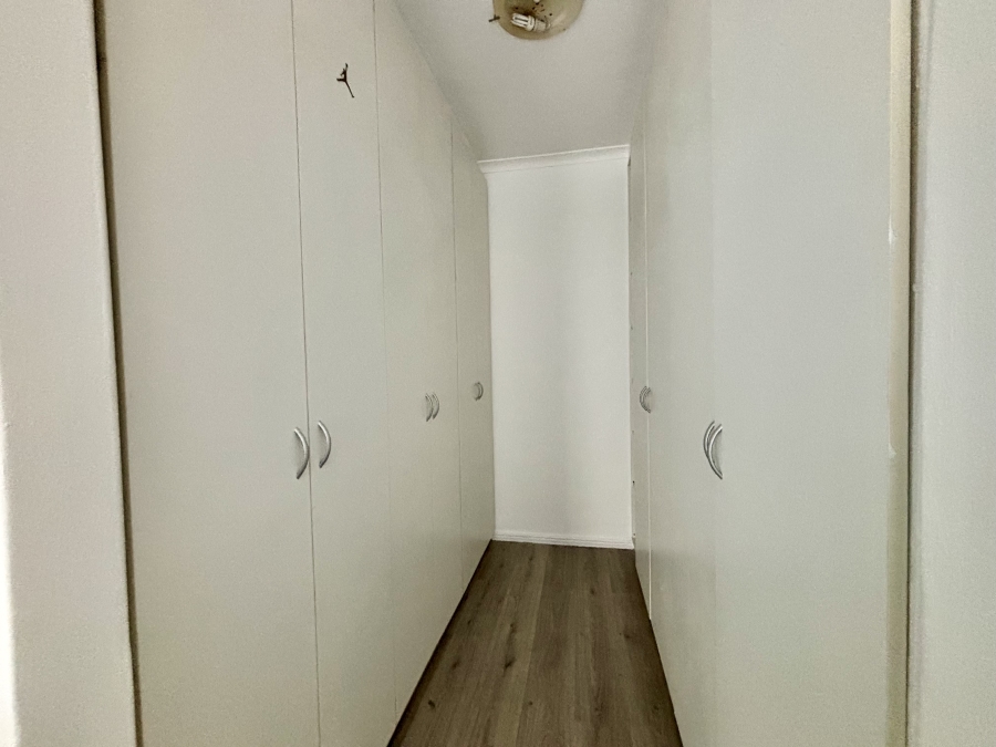 To Let 3 Bedroom Property for Rent in Parklands Western Cape